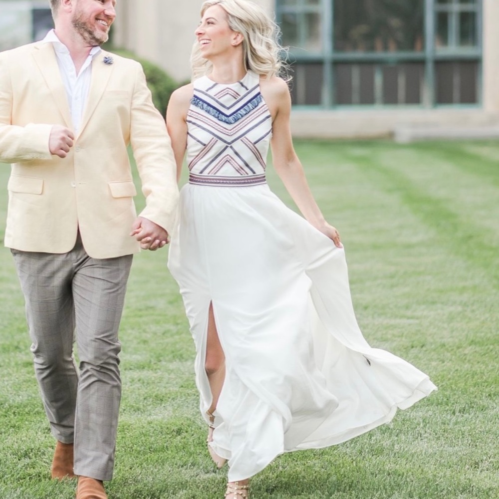 Adelyn Rae White Maxi Dress size XS - worn once for Photoshoot NWOT